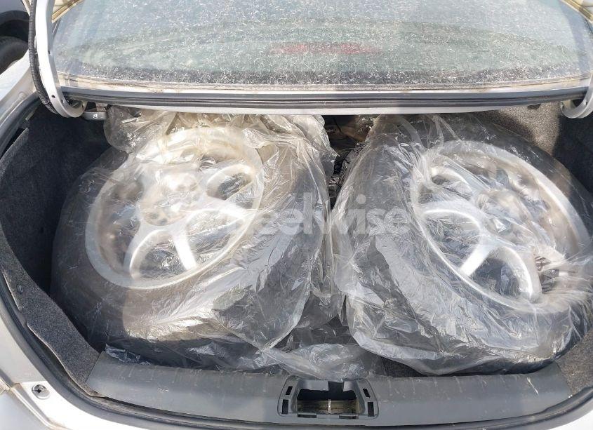 Photo 12 of 2008 Honda Accord 2.4 EX-L (VIN 1HGCP26828A025779)