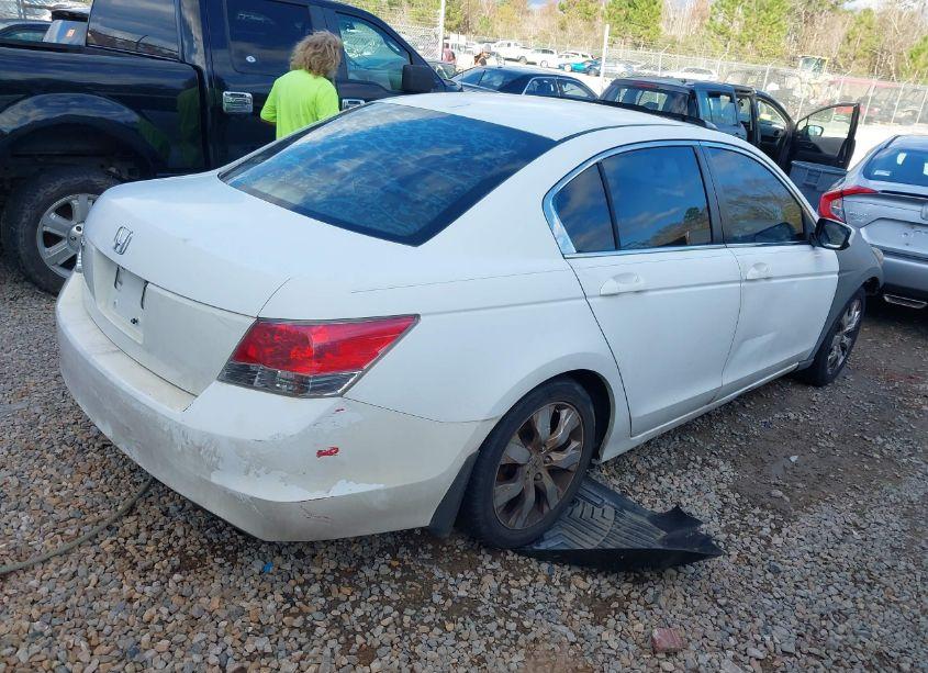 Photo 4 of 2008 Honda Accord 2.4 EX-L (VIN 1HGCP26828A056577)