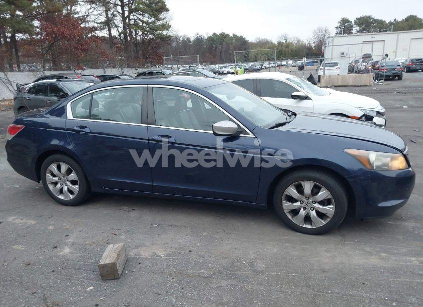 Photo 13 of 2008 Honda Accord 2.4 EX-L (VIN 1HGCP26828A057552)