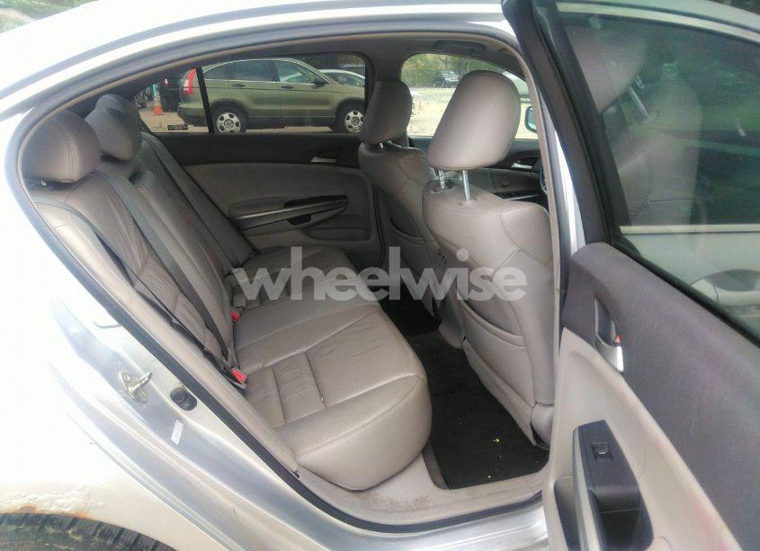 Photo 8 of 2008 Honda Accord 2.4 EX-L (VIN 1HGCP26828A062654)