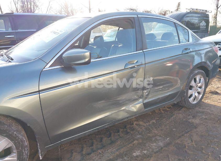 Photo 6 of 2009 Honda Accord 2.4 EX-L (VIN 1HGCP26829A021782)