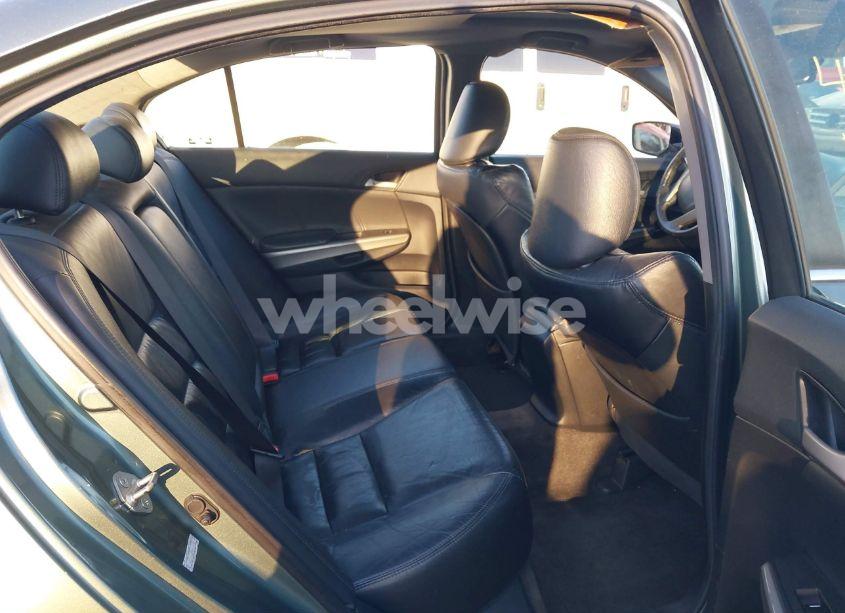 Photo 8 of 2009 Honda Accord 2.4 EX-L (VIN 1HGCP26829A021782)