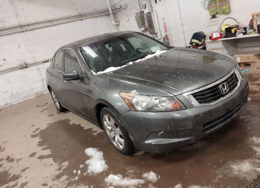 2009 Honda Accord 2.4 EX-L (VIN 1HGCP26829A030952) main photo