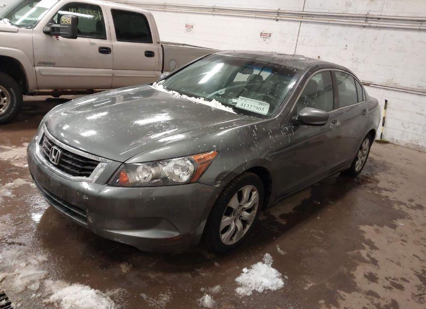Photo 2 of 2009 Honda Accord 2.4 EX-L (VIN 1HGCP26829A030952)