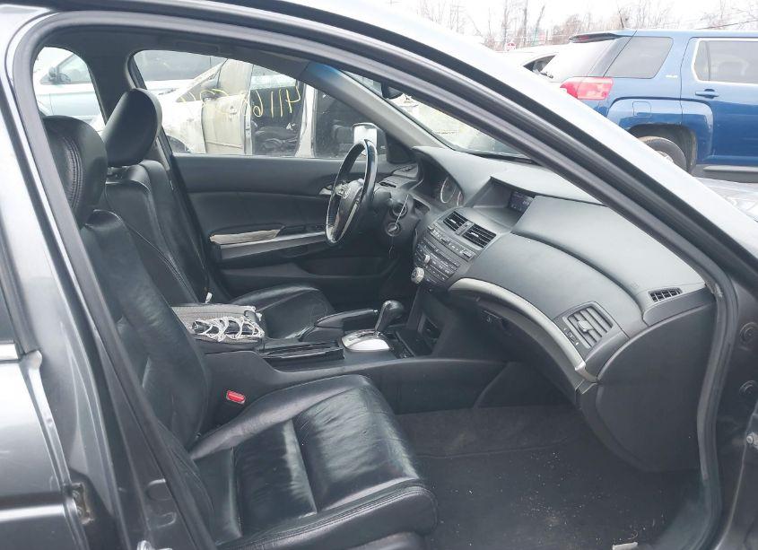 Photo 5 of 2009 Honda Accord 2.4 EX-L (VIN 1HGCP26829A036329)