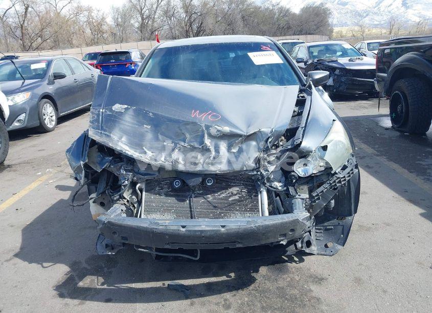 Photo 12 of 2009 Honda Accord 2.4 EX-L (VIN 1HGCP26829A052031)