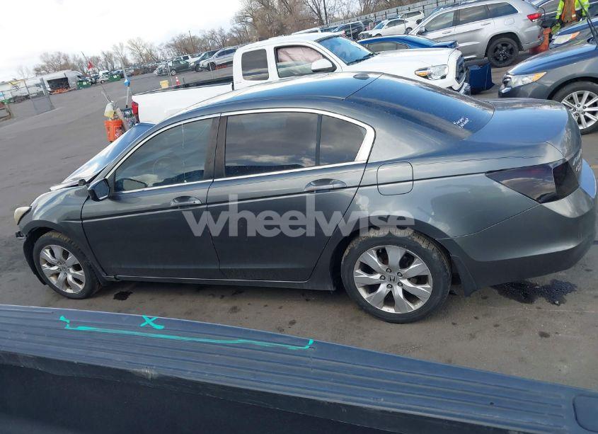 Photo 14 of 2009 Honda Accord 2.4 EX-L (VIN 1HGCP26829A052031)