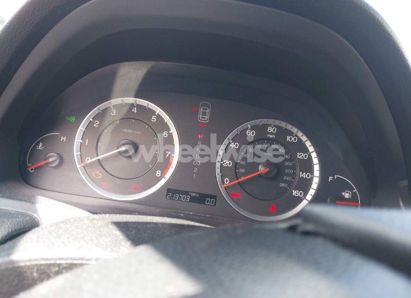 Photo 7 of 2009 Honda Accord 2.4 EX-L (VIN 1HGCP26829A052031)