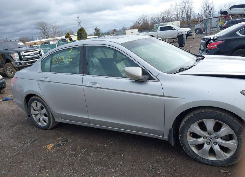 Photo 13 of 2008 Honda Accord 2.4 EX-L (VIN 1HGCP26838A079057)