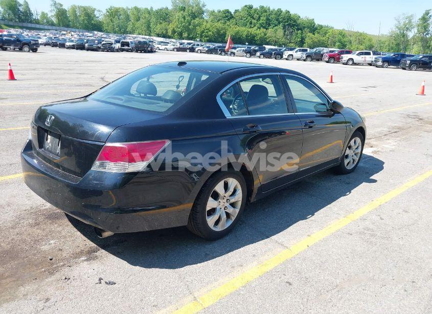 Photo 4 of 2008 Honda Accord 2.4 EX-L (VIN 1HGCP26838A114020)