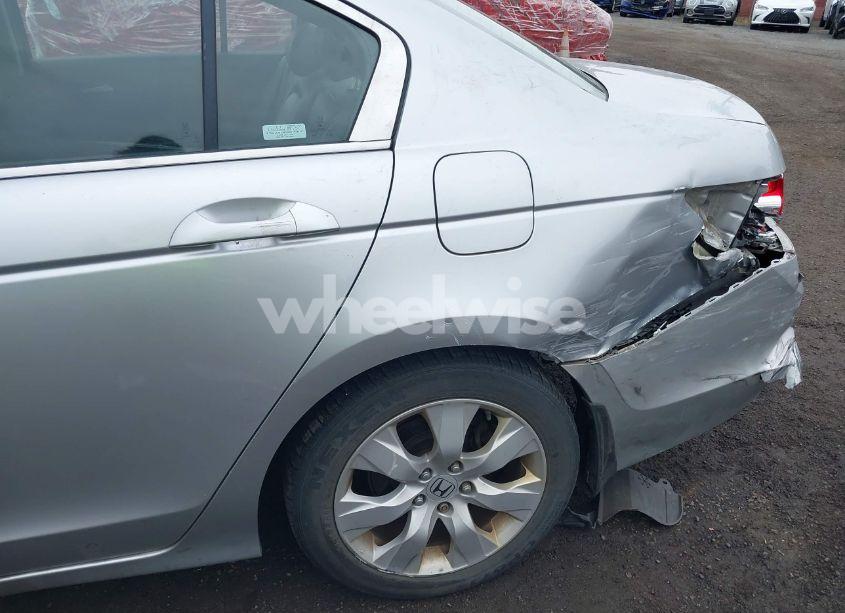 Photo 17 of 2008 Honda Accord 2.4 EX-L (VIN 1HGCP26838A127527)