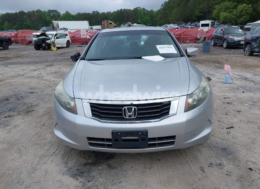 Photo 13 of 2009 Honda Accord 2.4 EX-L (VIN 1HGCP26839A007356)
