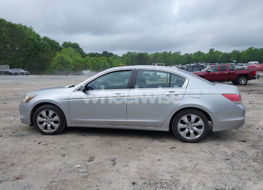 Photo 15 of 2009 Honda Accord 2.4 EX-L (VIN 1HGCP26839A007356)