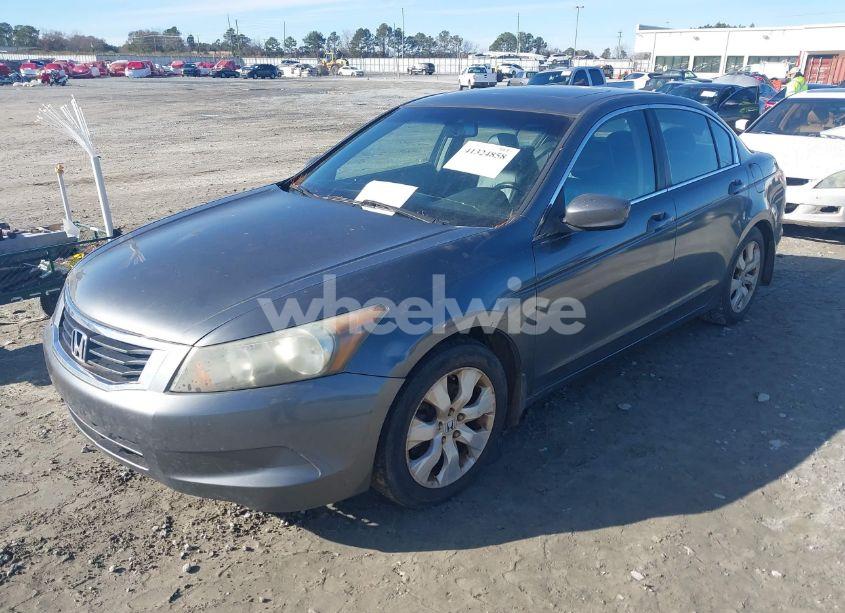 Photo 2 of 2009 Honda Accord 2.4 EX-L (VIN 1HGCP26839A084132)