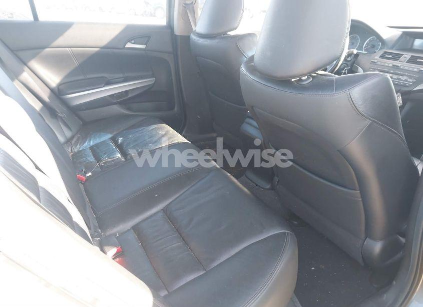 Photo 8 of 2009 Honda Accord 2.4 EX-L (VIN 1HGCP26839A084132)