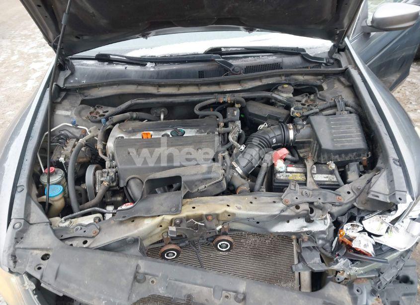Photo 10 of 2009 Honda Accord 2.4 EX-L (VIN 1HGCP26839A104671)