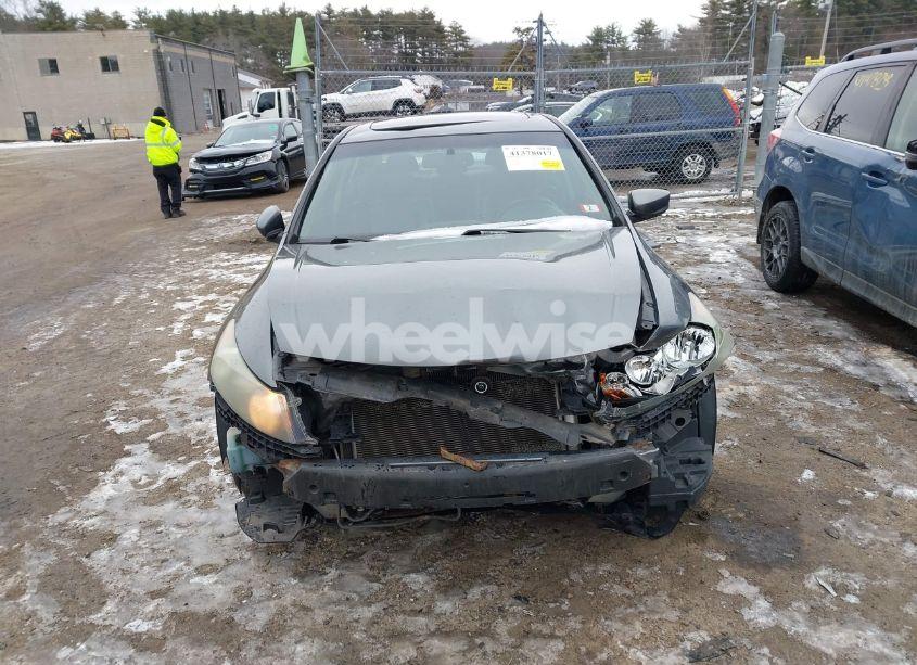 Photo 12 of 2009 Honda Accord 2.4 EX-L (VIN 1HGCP26839A104671)
