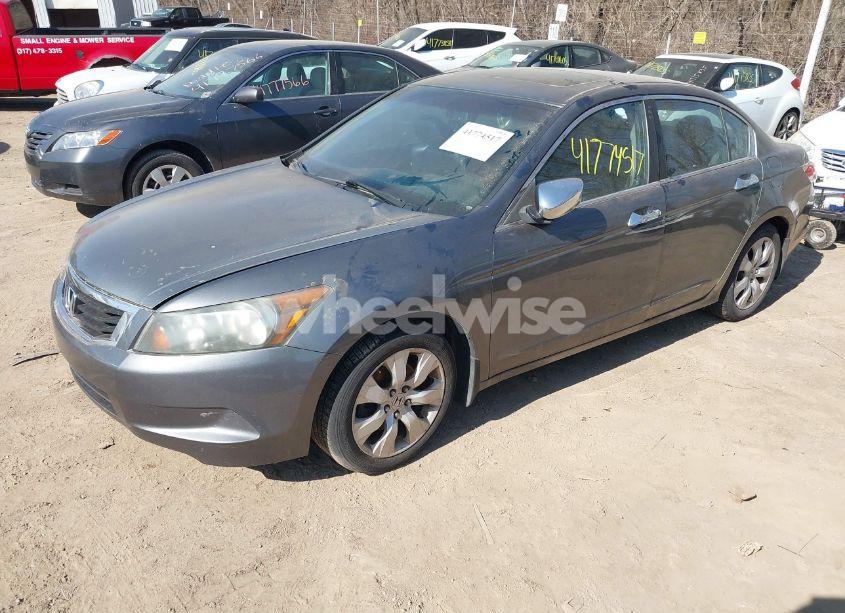 Photo 2 of 2009 Honda Accord 2.4 EX-L (VIN 1HGCP26839A111586)