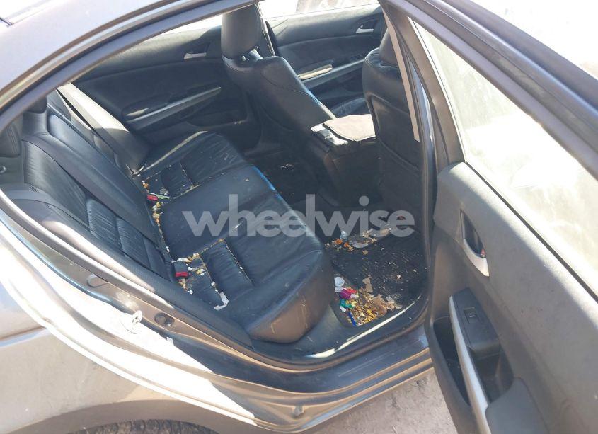 Photo 8 of 2009 Honda Accord 2.4 EX-L (VIN 1HGCP26839A111586)