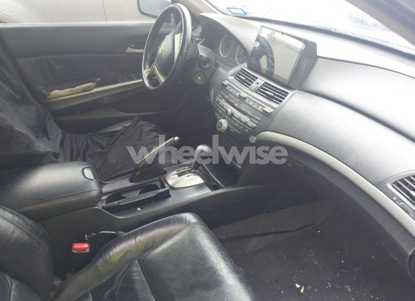 Photo 5 of 2009 Honda Accord 2.4 EX-L (VIN 1HGCP26839A118070)