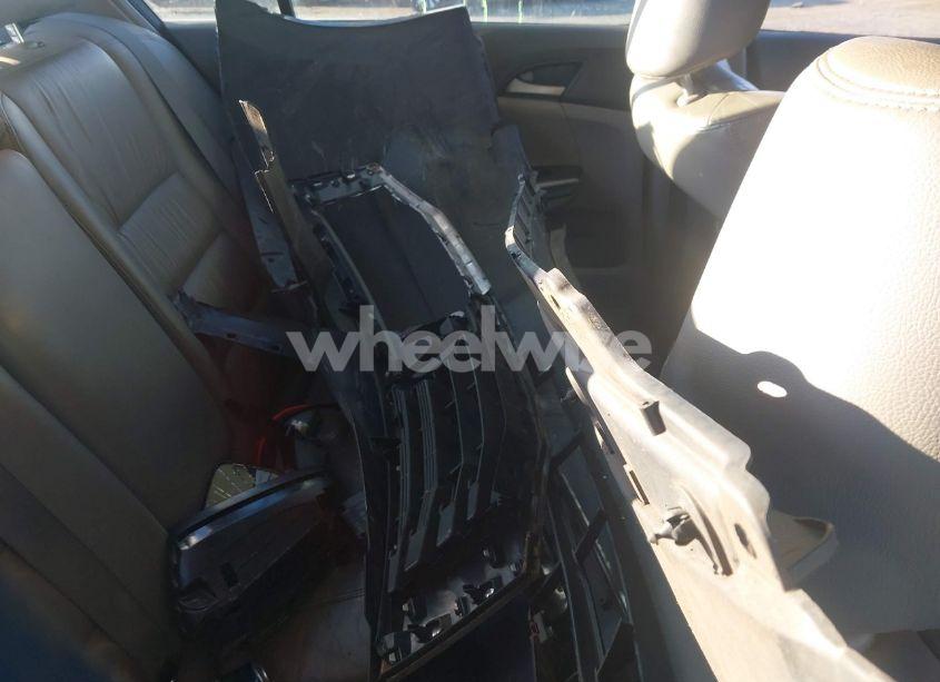 Photo 8 of 2008 Honda Accord 2.4 EX-L (VIN 1HGCP26848A011432)