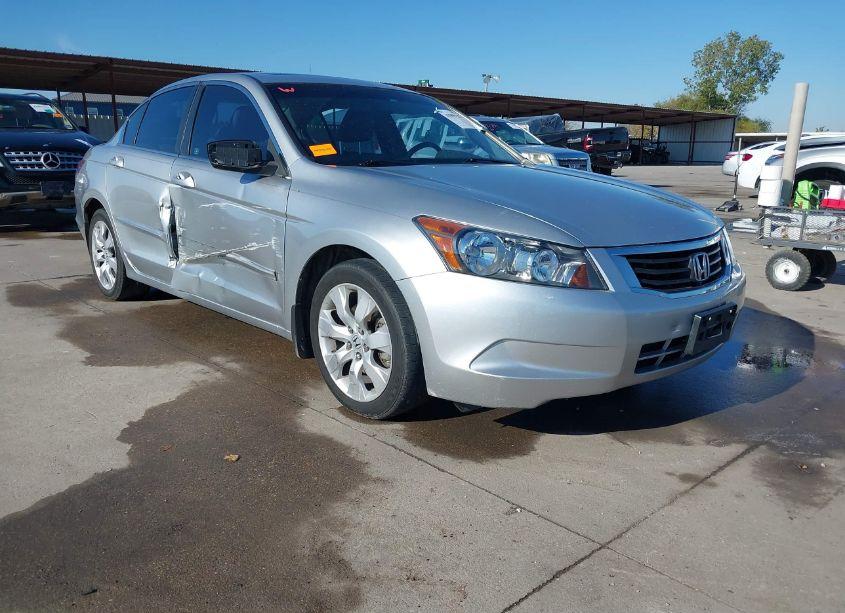 2008 Honda Accord 2.4 EX-L (VIN 1HGCP26848A084008) main photo