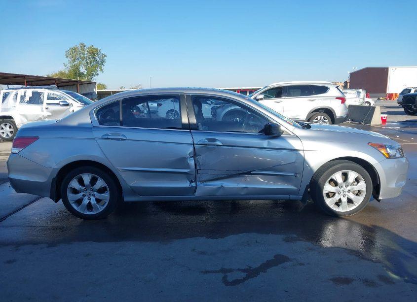 Photo 13 of 2008 Honda Accord 2.4 EX-L (VIN 1HGCP26848A084008)