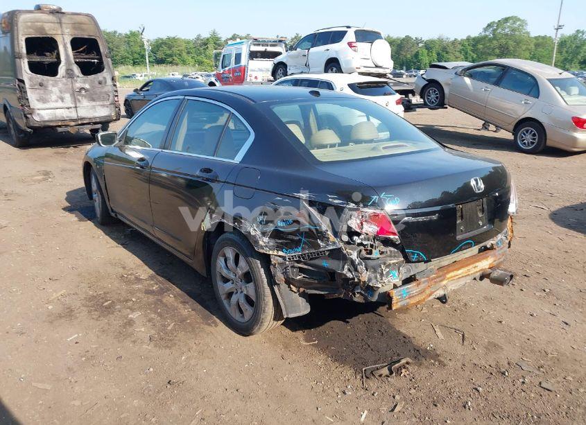 Photo 3 of 2008 Honda Accord 2.4 EX-L (VIN 1HGCP26848A107724)