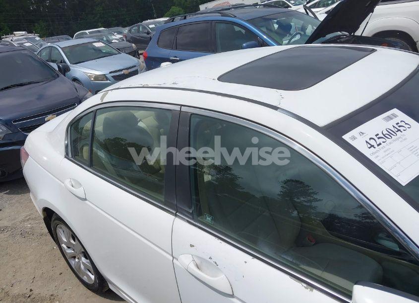 Photo 14 of 2008 Honda Accord 2.4 EX-L (VIN 1HGCP26848A130260)