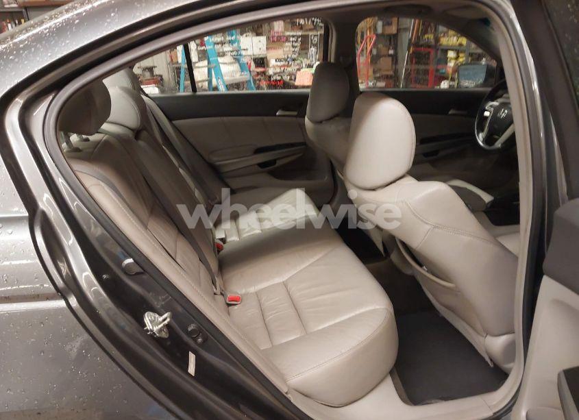 Photo 8 of 2009 Honda Accord 2.4 EX-L (VIN 1HGCP26849A008922)
