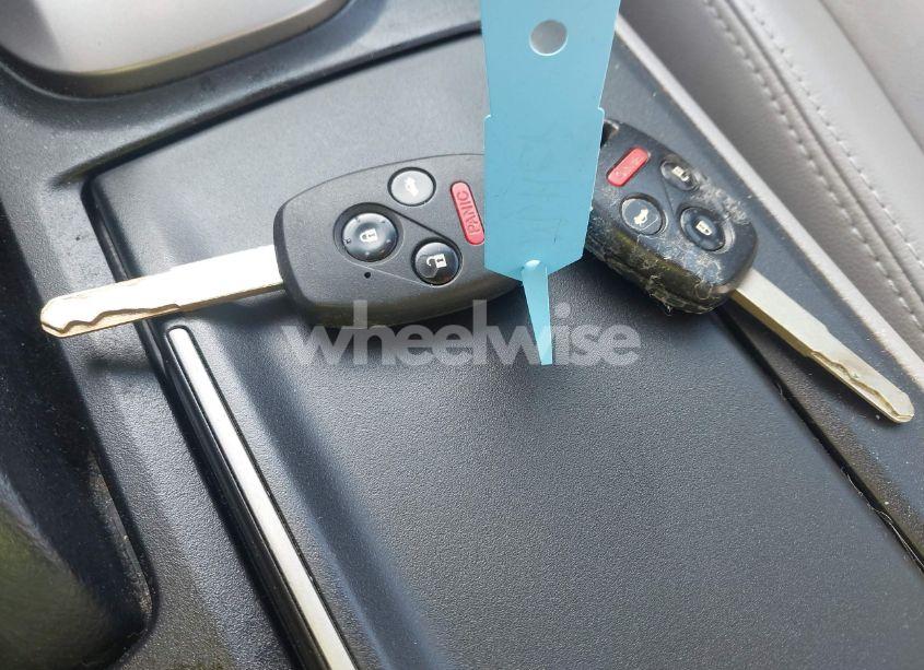 Photo 11 of 2009 Honda Accord 2.4 EX-L (VIN 1HGCP26849A018057)