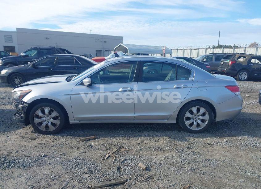 Photo 14 of 2009 Honda Accord 2.4 EX-L (VIN 1HGCP26849A018057)
