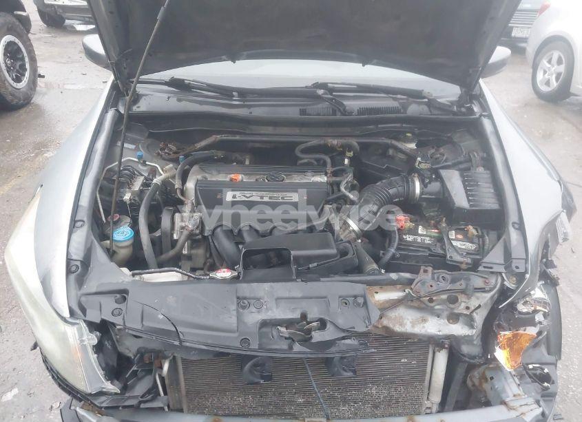 Photo 10 of 2009 Honda Accord 2.4 EX-L (VIN 1HGCP26849A025767)