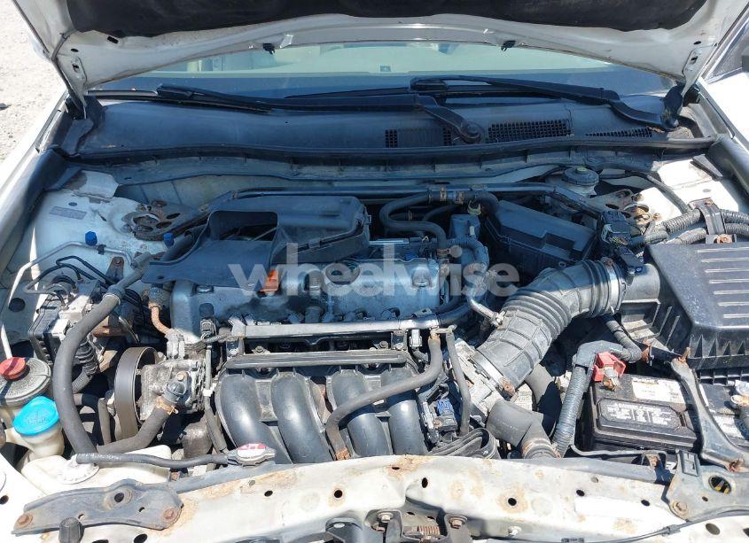 Photo 10 of 2009 Honda Accord 2.4 EX-L (VIN 1HGCP26849A056646)