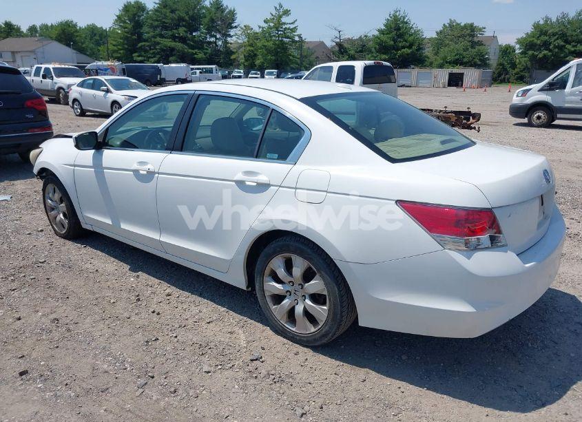 Photo 3 of 2009 Honda Accord 2.4 EX-L (VIN 1HGCP26849A056646)