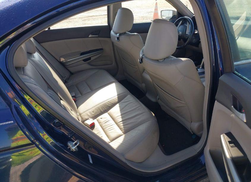 Photo 8 of 2009 Honda Accord 2.4 EX-L (VIN 1HGCP26849A061393)