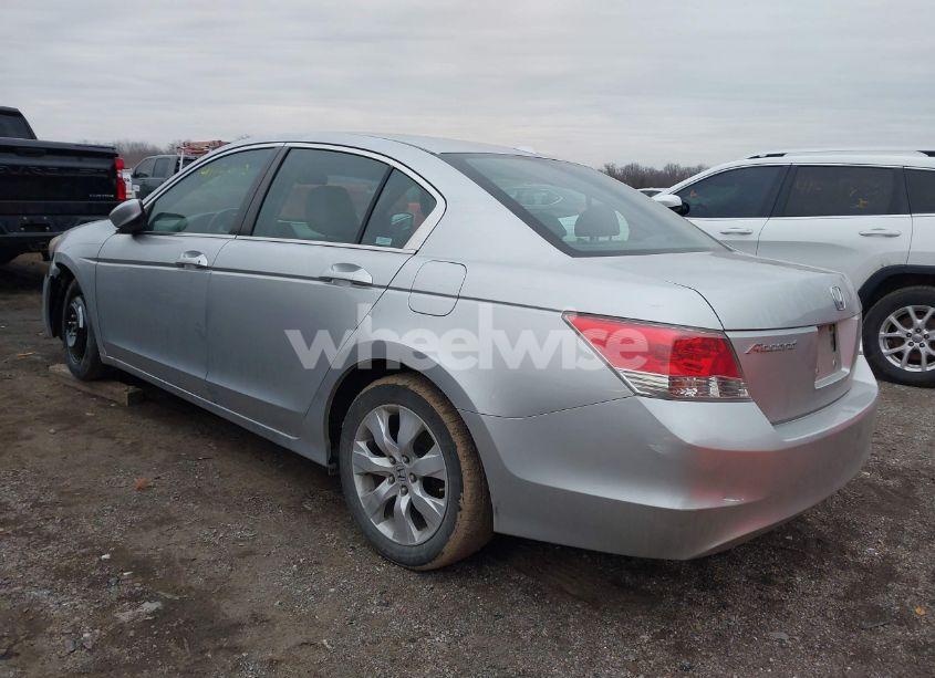 Photo 3 of 2009 Honda Accord 2.4 EX-L (VIN 1HGCP26849A090604)