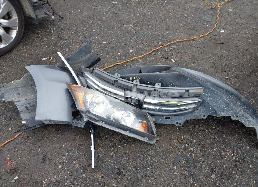 Photo 11 of 2009 Honda Accord 2.4 EX-L (VIN 1HGCP26849A092496)