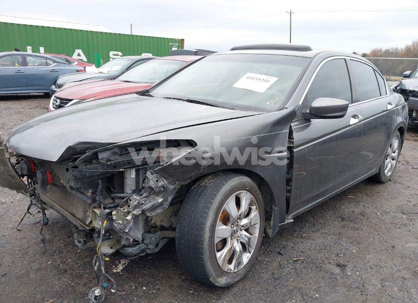 Photo 2 of 2009 Honda Accord 2.4 EX-L (VIN 1HGCP26849A092496)