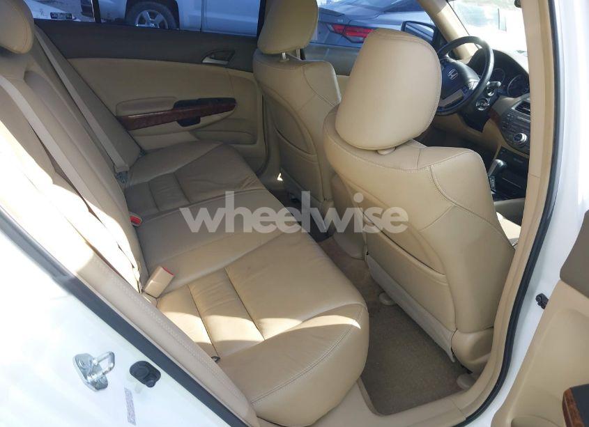 Photo 8 of 2009 Honda Accord 2.4 EX-L (VIN 1HGCP26849A120054)