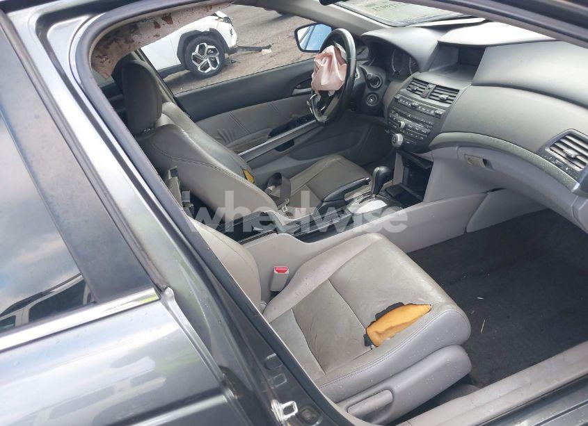 Photo 5 of 2009 Honda Accord 2.4 EX-L (VIN 1HGCP26849A171117)