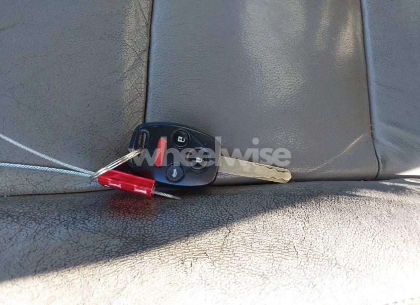 Photo 11 of 2008 Honda Accord 2.4 EX-L (VIN 1HGCP26858A022892)