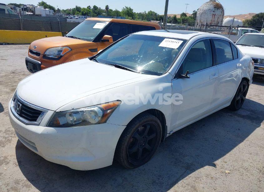 Photo 2 of 2008 Honda Accord 2.4 EX-L (VIN 1HGCP26858A065340)