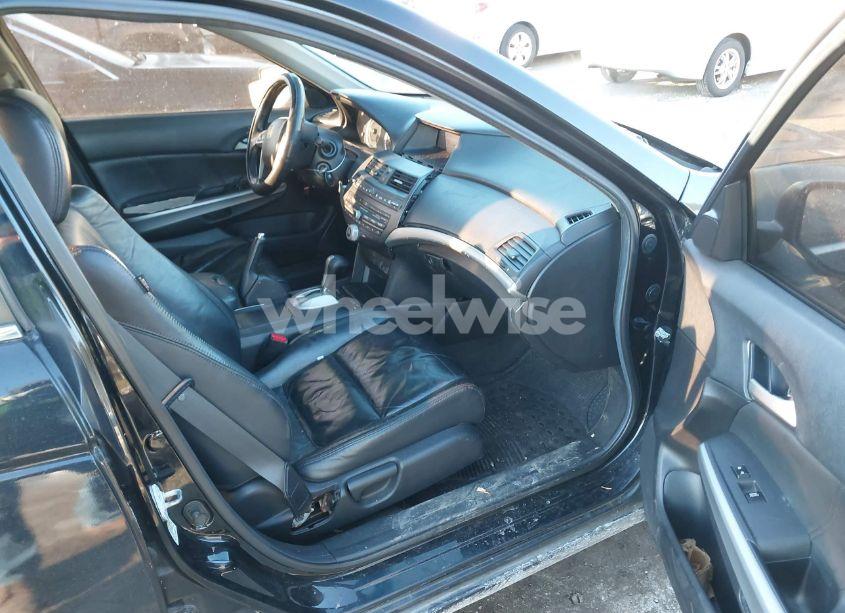 Photo 5 of 2008 Honda Accord 2.4 EX-L (VIN 1HGCP26858A101205)