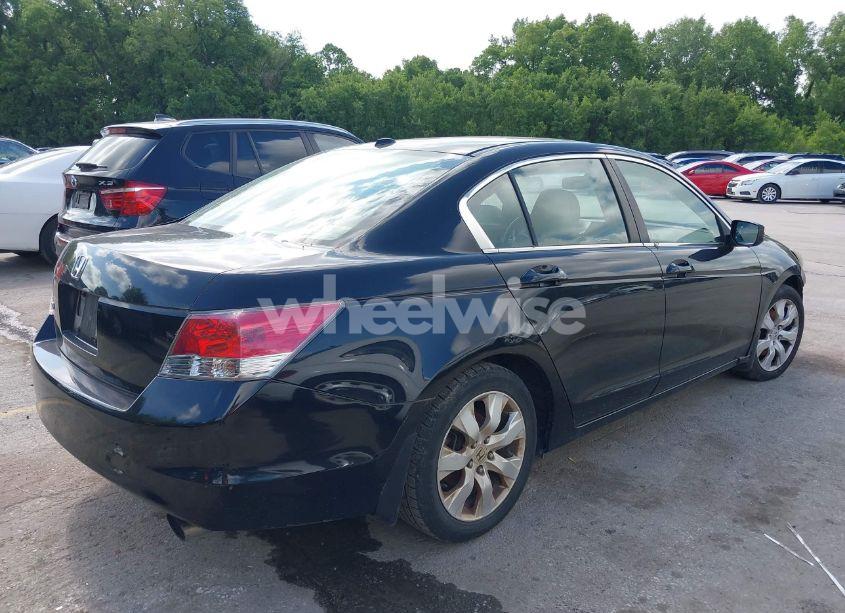 Photo 4 of 2008 Honda Accord 2.4 EX-L (VIN 1HGCP26858A133961)