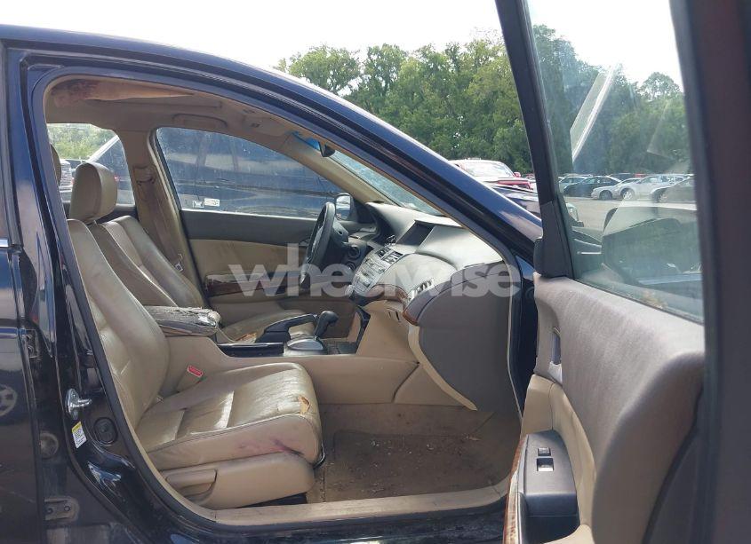 Photo 5 of 2008 Honda Accord 2.4 EX-L (VIN 1HGCP26858A133961)