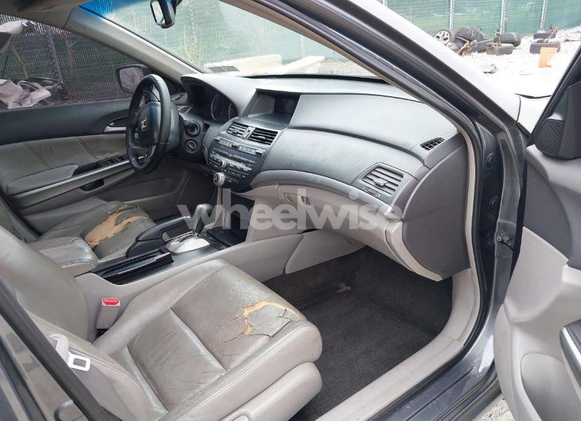 Photo 5 of 2008 Honda Accord 2.4 EX-L (VIN 1HGCP26858A159945)