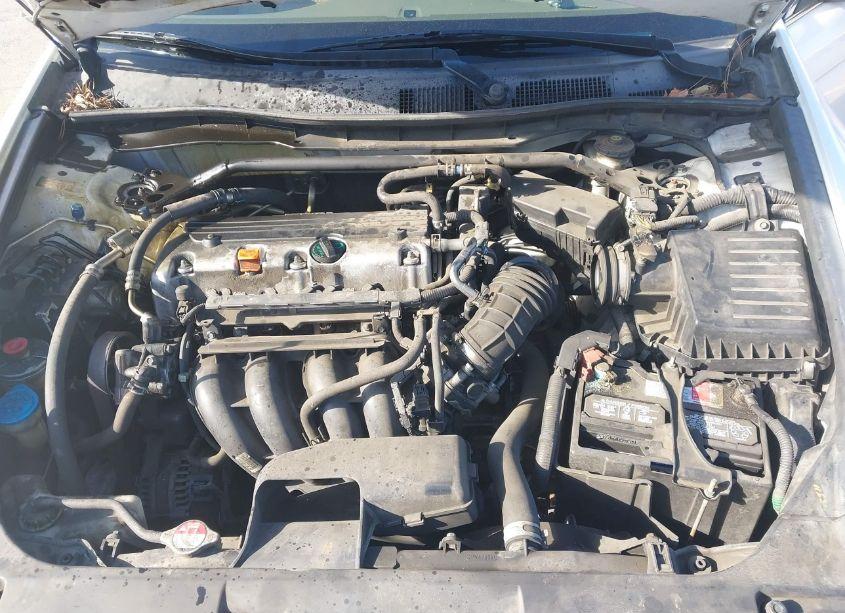 Photo 10 of 2009 Honda Accord 2.4 EX-L (VIN 1HGCP26859A033022)