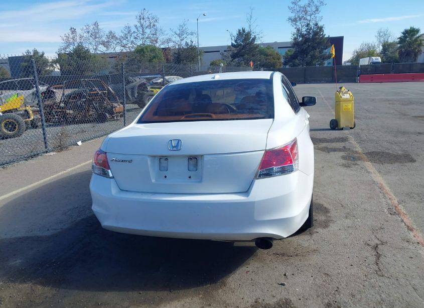 Photo 16 of 2009 Honda Accord 2.4 EX-L (VIN 1HGCP26859A033022)