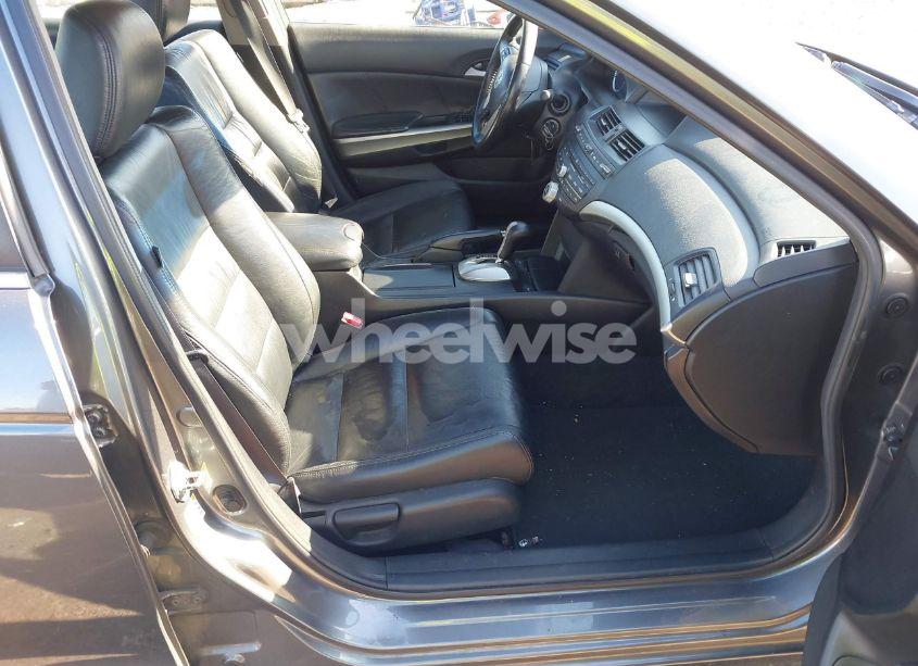 Photo 5 of 2009 Honda Accord 2.4 EX-L (VIN 1HGCP26859A055778)